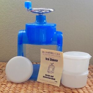 Pampered Chef Blue Ice Shaver Set